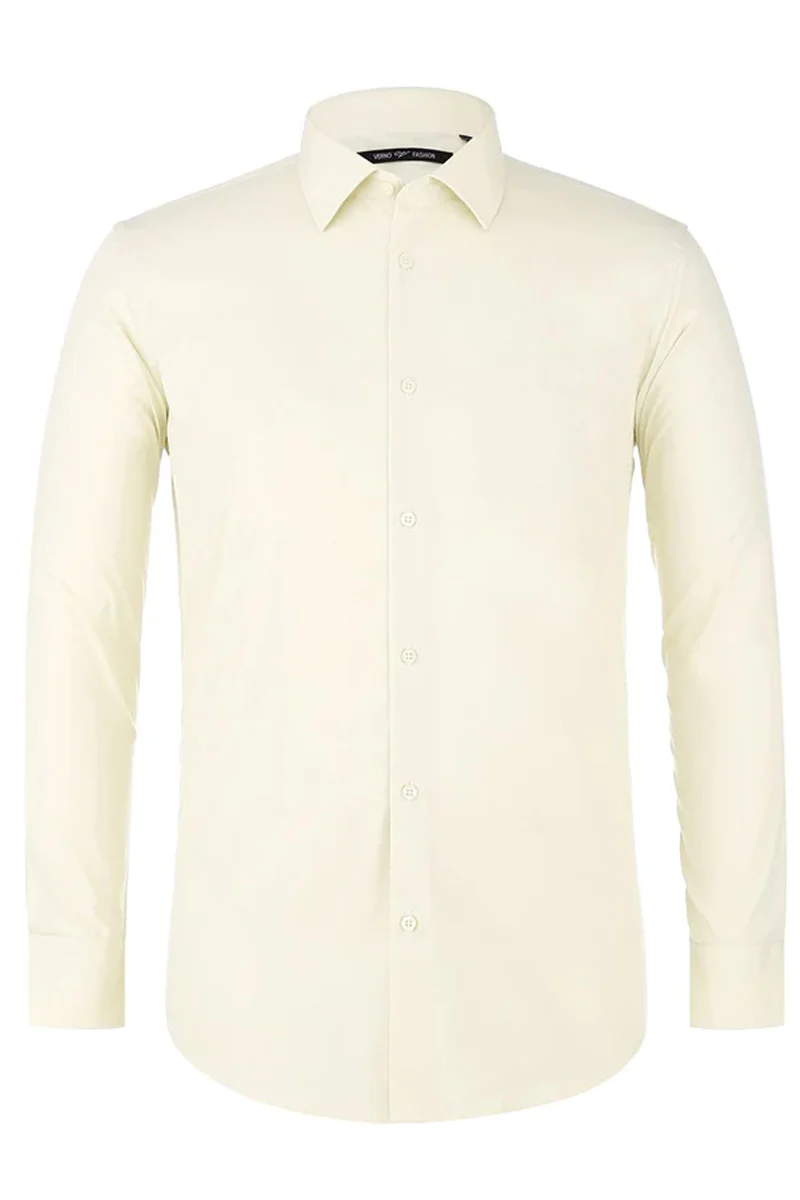 Mens Classic Fit Spread Collar Dress Shirt in Red - Image 4