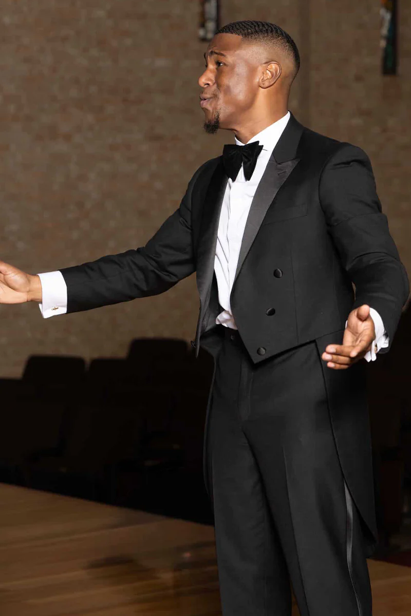 Mens Classic Vested Tail Wedding Tuxedo in Black - Image 3